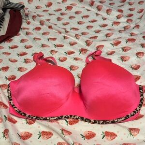 Victoria's Secret Hot Pink T-Shirt Bra with Leopard Trim